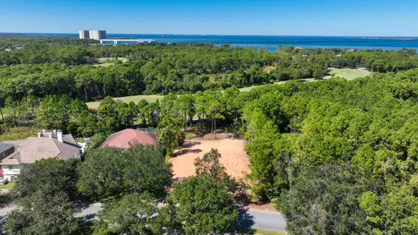 438 Regatta Bay Boulevard, Destin, FL 32541