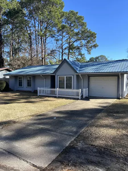 1305 Edenfield Drive, Fort Walton Beach, FL 32547