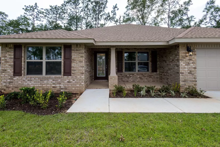 5834 Crestlake Drive, Crestview, FL 32536