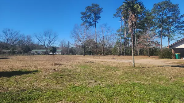 Crestview, FL 32536,6127 Barnes Road