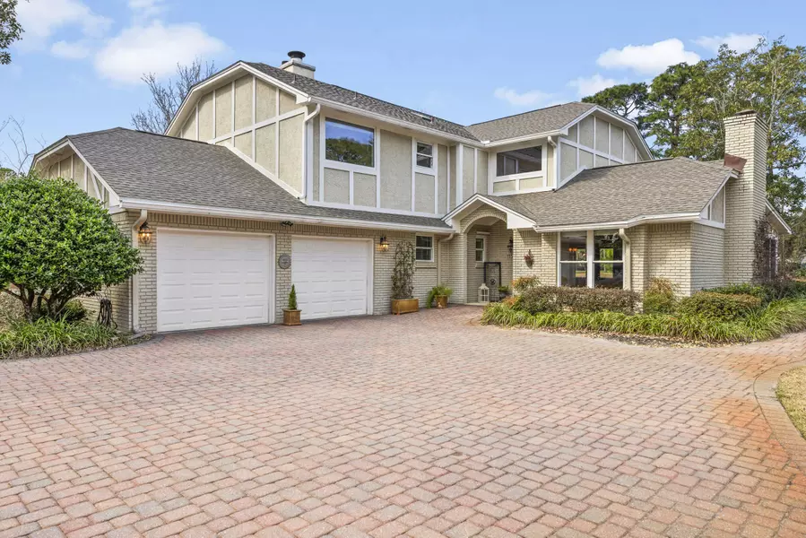 115 Baywind Drive, Niceville, FL 32578