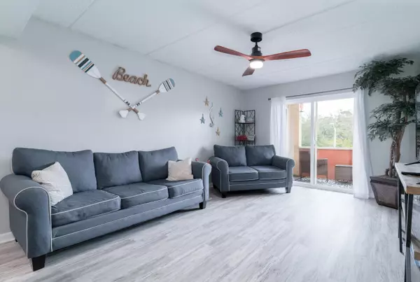 Mary Esther, FL 32569,209 W Miracle Strip Parkway  #APT B302