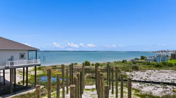 1474 Arkansas Street, Navarre, FL 32566