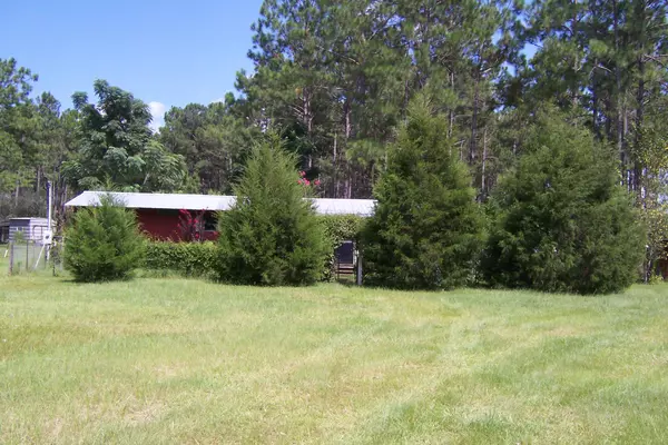 1287 Wallace Road, Defuniak Springs, FL 32433