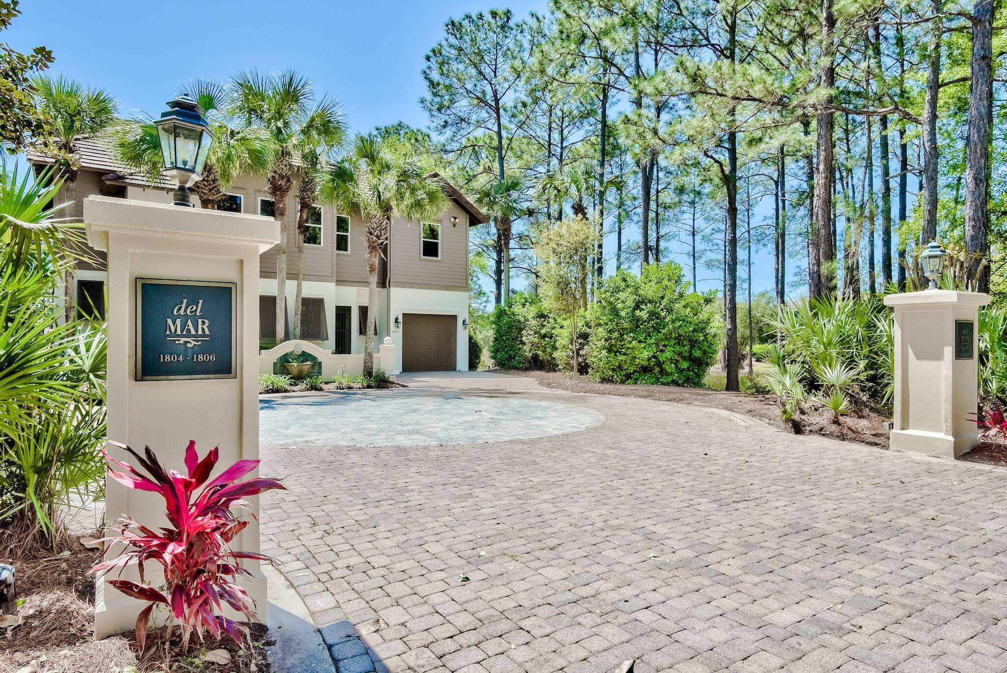 1805 Baytowne Avenue, Destin, FL 32550