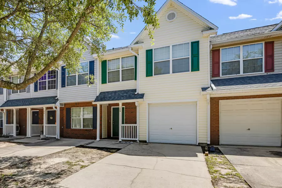 146 Swaying Pine Court, Crestview, FL 32539
