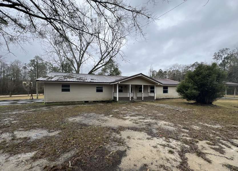 1880 Pollard Harris Road Road, Caryville, FL 32425