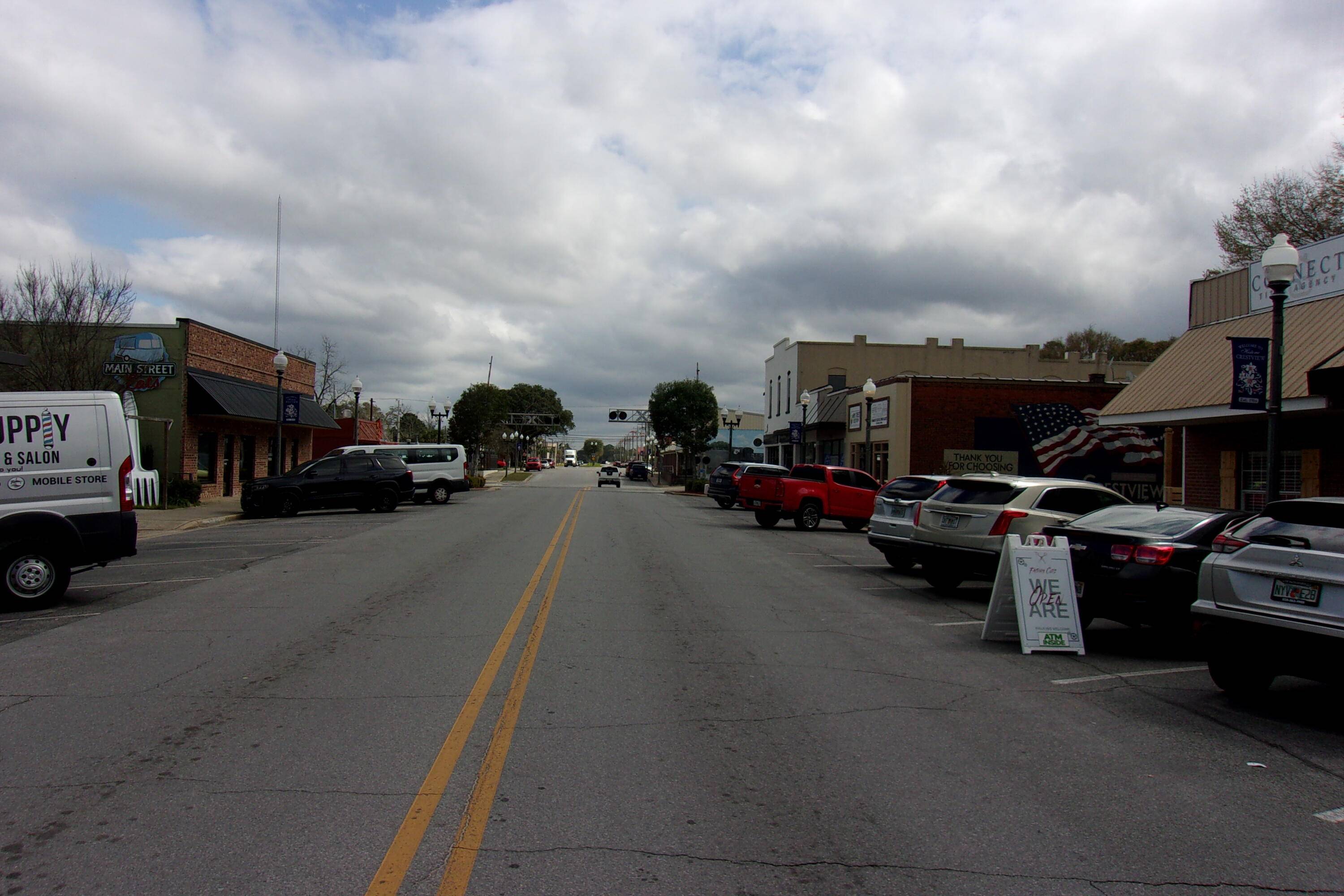 Crestview, FL 32536,194-192 N Main Street