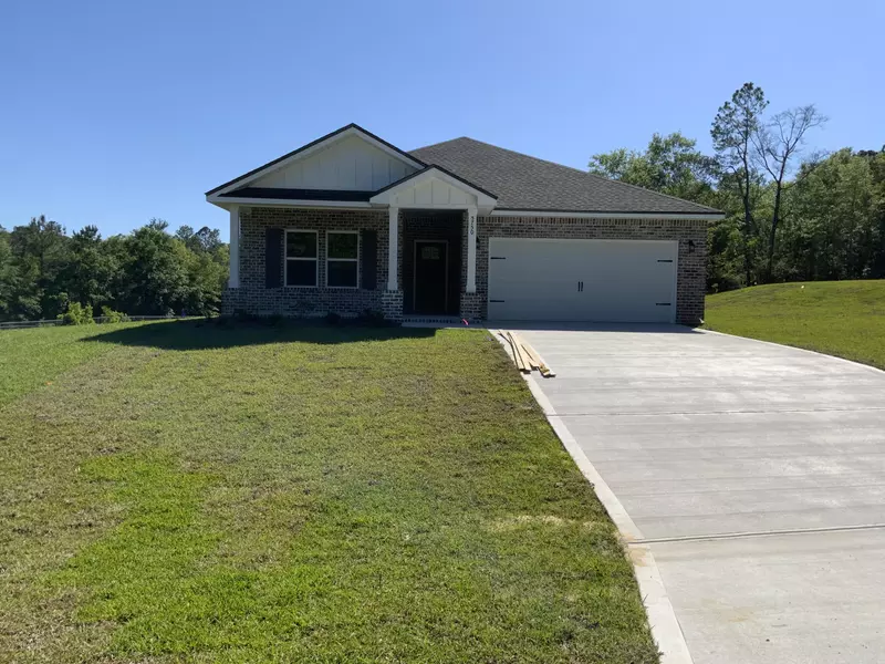 5750 Wayne Rogers Road, Crestview, FL 32539