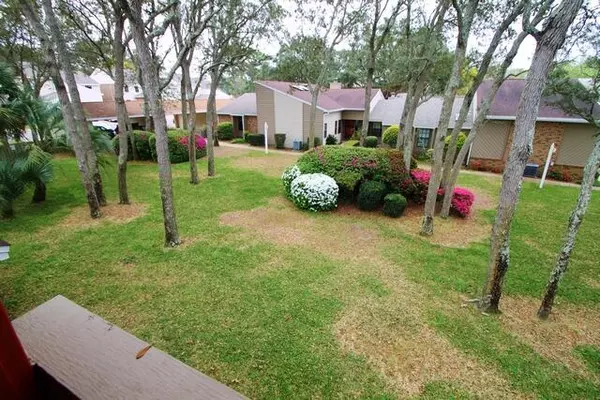 Shalimar, FL 32579,1086 5th Avenue  #1086