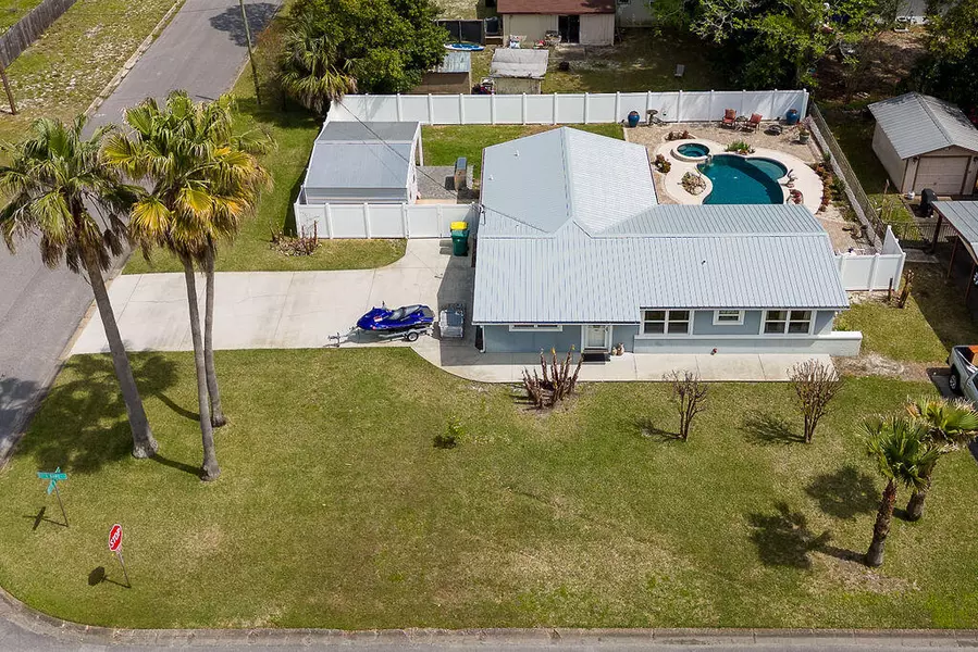 530 Bryn Mawr Boulevard, Mary Esther, FL 32569