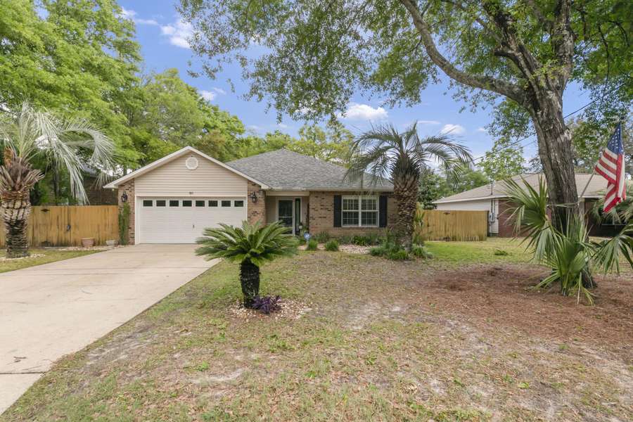 805 Kenneth Drive, Fort Walton Beach, FL 32547