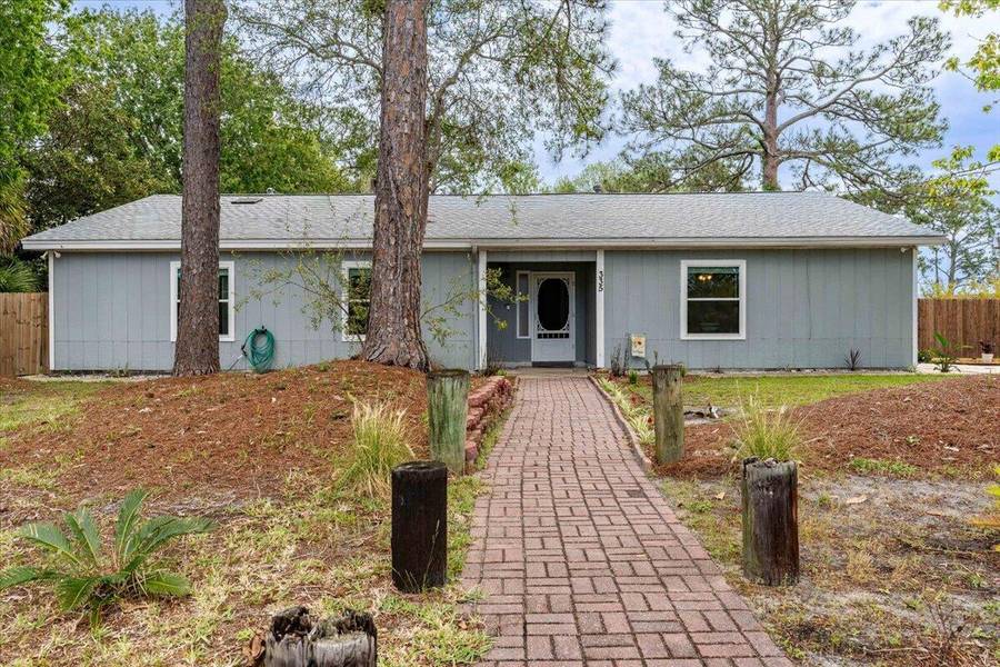 335 NW Kathleen Place, Fort Walton Beach, FL 32548