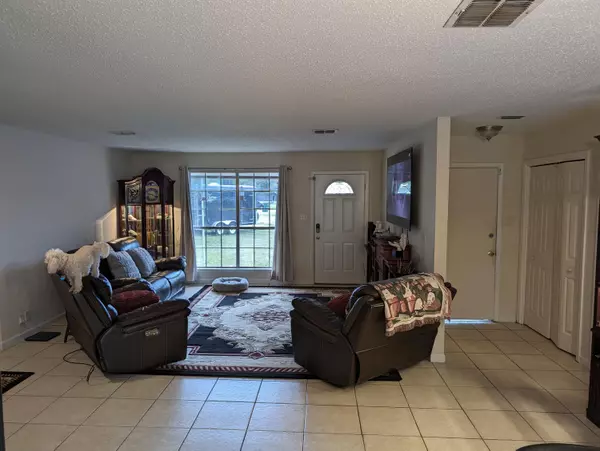 Fort Walton Beach, FL 32548,202 Devon Court