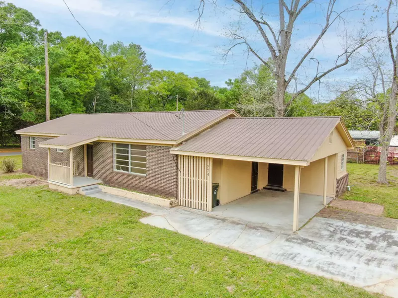 274 S 20th Street, Defuniak Springs, FL 32435