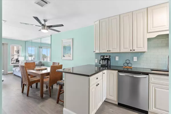 Destin, FL 32541,300 Gulf Shore Drive  #UNIT 206