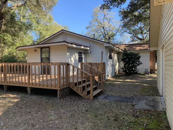 Baker, FL 32531,5198 Ray Street