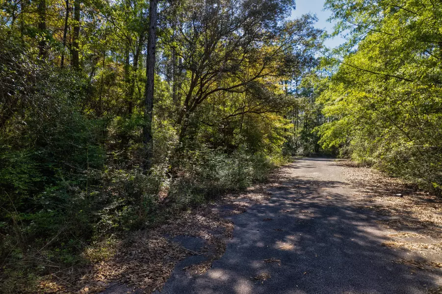 4.12 acres Main Drive, Crestview, FL 32539