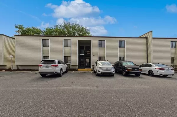 Fort Walton Beach, FL 32548,308 SW Miracle Strip Parkway  #UNIT 19A