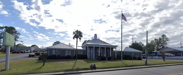 261 US-90, Defuniak Springs, FL 32433