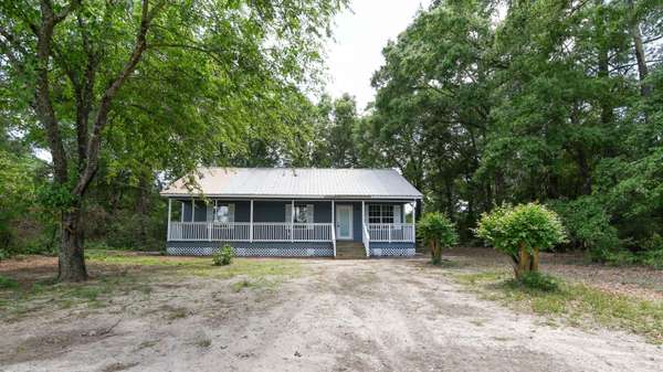 1548 Bryan Lane,  Westville,  FL 32464