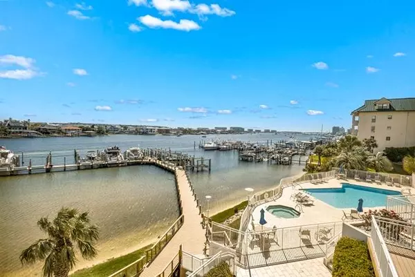 Destin, FL 32541,662 Harbor Boulevard  #UNIT 220