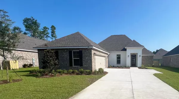 148 Flora Lane, Freeport, FL 32439