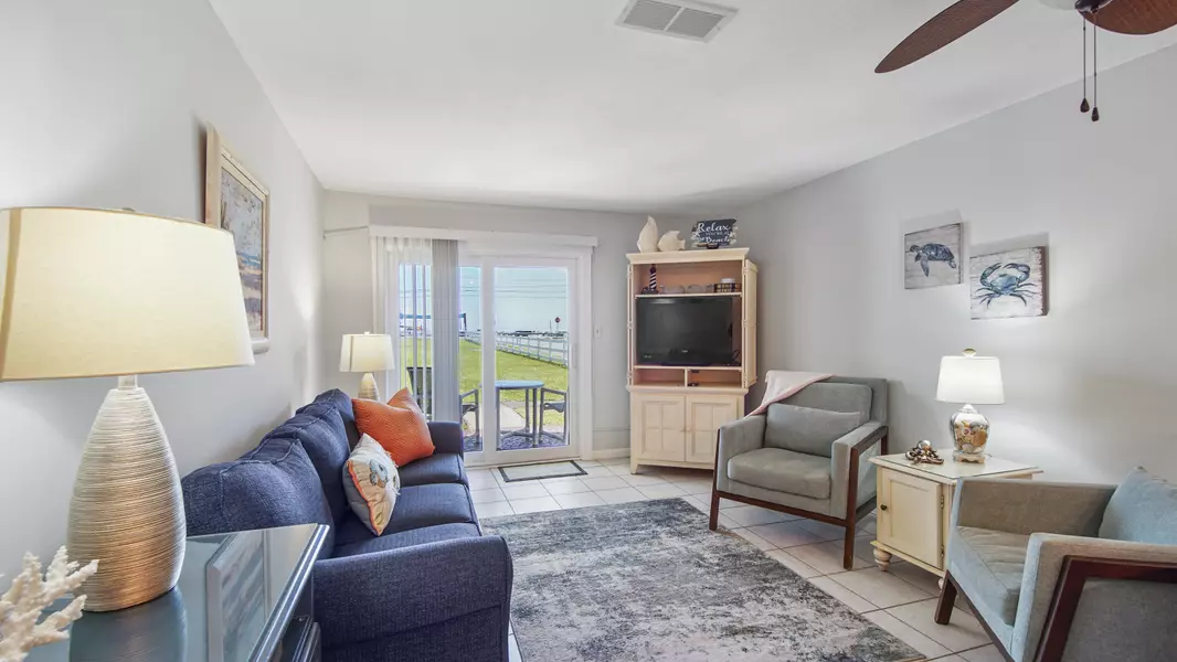 2250 Scenic Gulf Drive  #105B (23), Miramar Beach, FL 32550