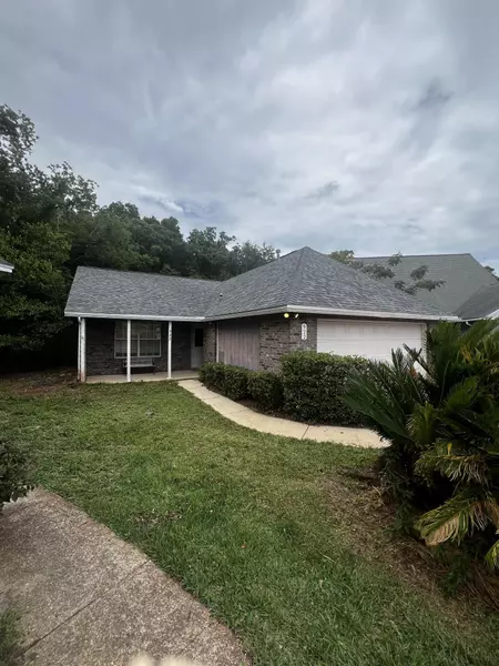 922 Lawton Court, Fort Walton Beach, FL 32547