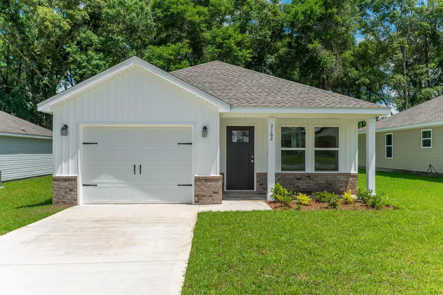 3162 Chestnut Street, Crestview, FL 32539