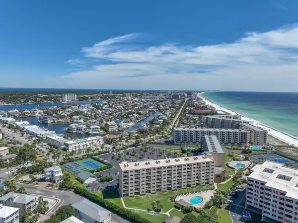 Destin, FL 32541,502 Gulf Shore Drive  #UNIT 105