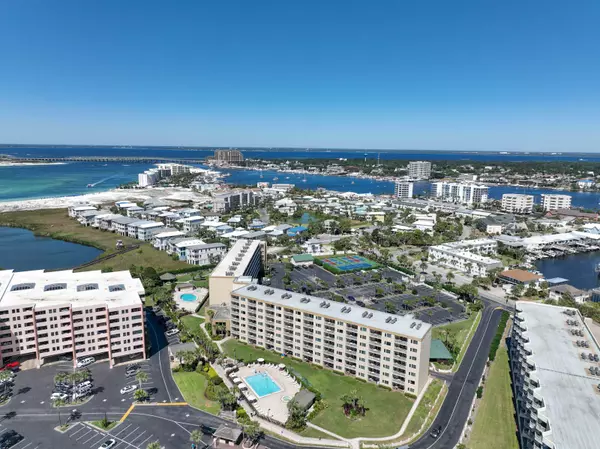 Destin, FL 32541,502 Gulf Shore Drive  #UNIT 105