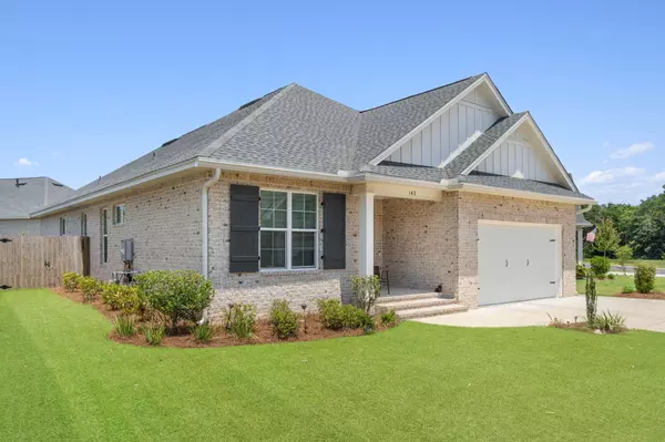 143 Raiders Trail, Valparaiso, FL 32580