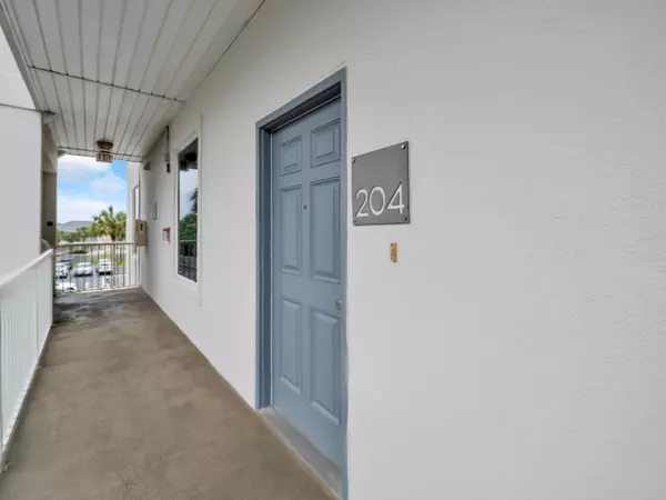 Miramar Beach, FL 32550,2440 Scenic Gulf Drive  #204