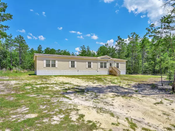 646 Osage Drive, Defuniak Springs, FL 32433