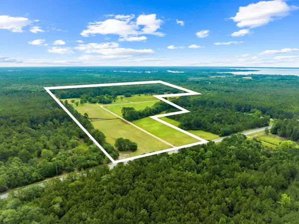 Freeport, FL 32439,2671 W CO Highway 83-A