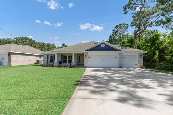 8909 Deer Lane, Navarre, FL 32566