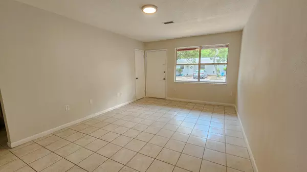 Mary Esther, FL 32569,84 Josie Road