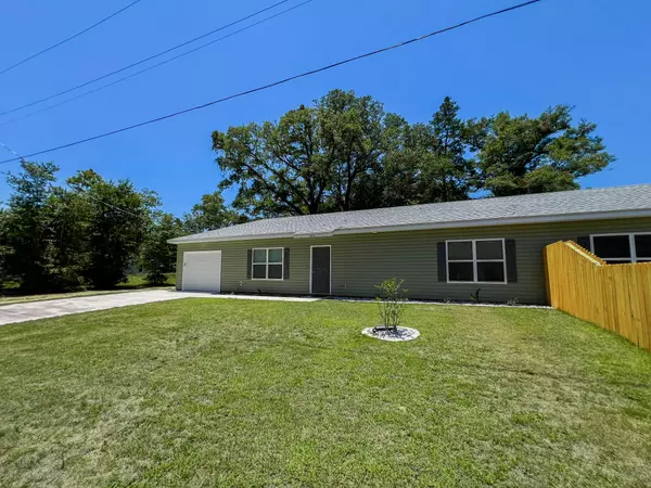 454 Amos Street, Crestview, FL 32539