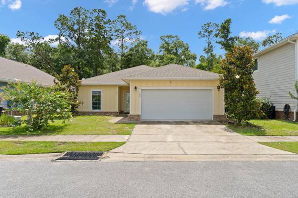 105 S Marsh Landing, Freeport, FL 32439