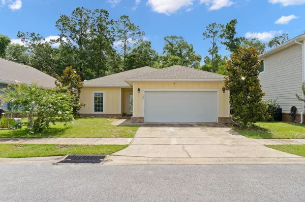 105 S Marsh Landing, Freeport, FL 32439