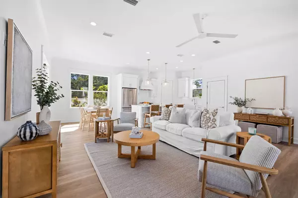 8 Abbey Road,  Santa Rosa Beach,  FL 32459