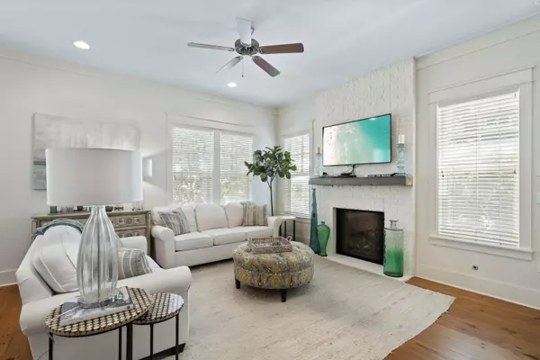 Santa Rosa Beach, FL 32459,205 W Okeechobee