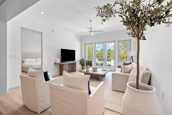 45 W Solaire Way  #102, Inlet Beach, FL 32461