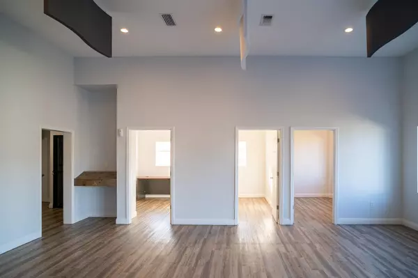 Destin, FL 32541,838 Airport Road