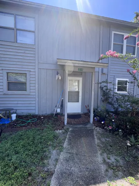 21 SW Wright Parkway Parkway  #B, Fort Walton Beach, FL 32548