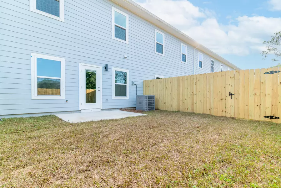 102 Pentecost Way, Fort Walton Beach, FL 32547