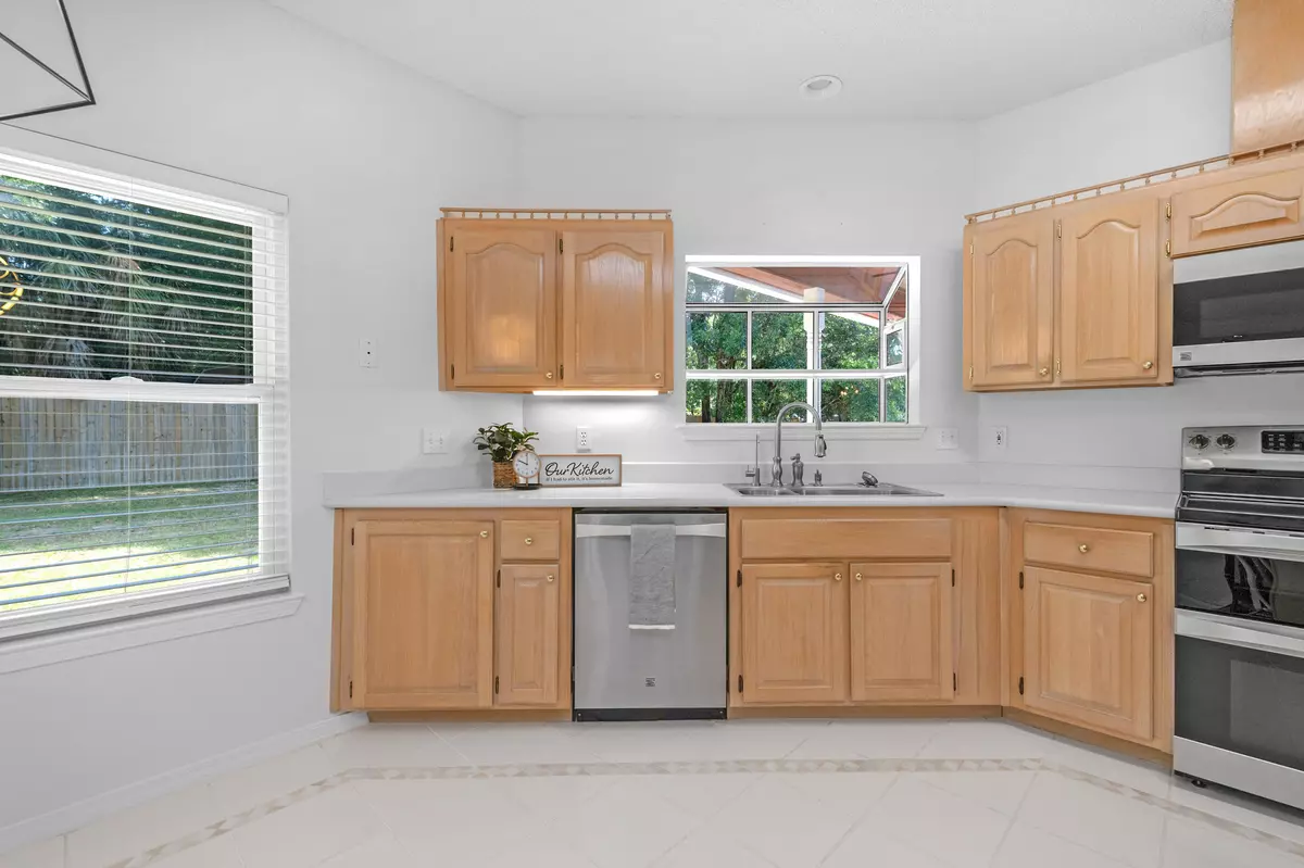 Navarre, FL 32566,7060 Lago Mirada Drive