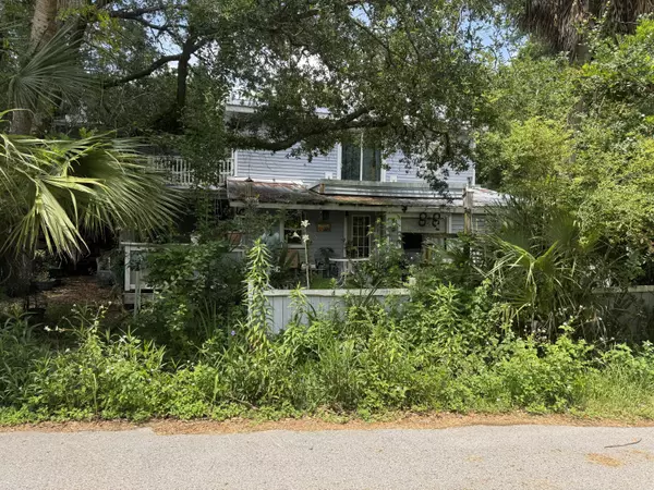 58 Hankins Road, Freeport, FL 32439