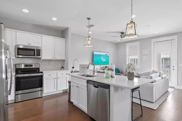 Santa Rosa Beach, FL 32459,4923 E Co Highway 30A  #E102